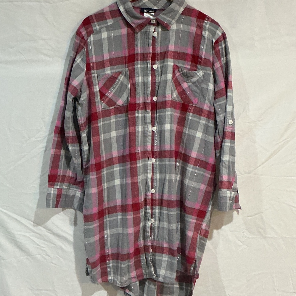 Basic Editions Plaid Button-Down Shirt in Red and Gray